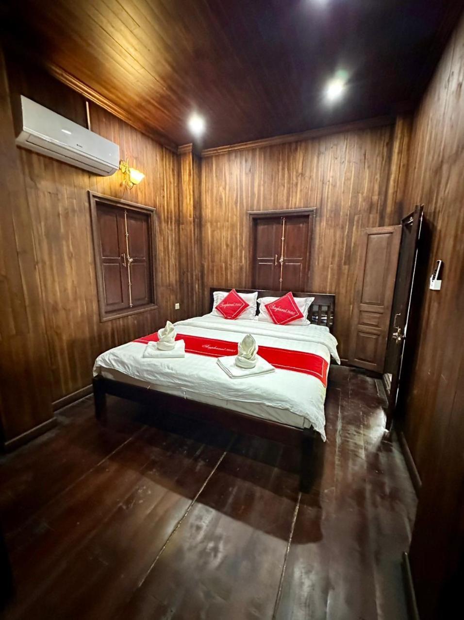 Residence Boutique Hotel Luang Prabang Exterior photo